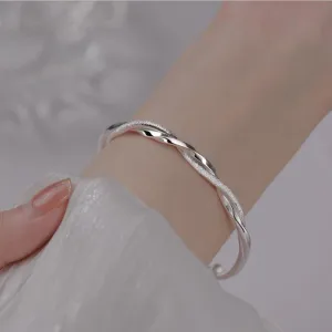 Stunning 925 Silver Mobius Cuff Bracelet Perfect Gift for Her